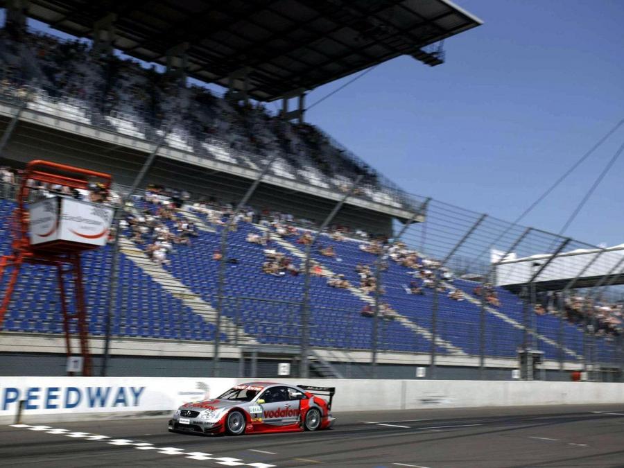  Mercedes-Benz CLK DTM 2005 года  (фото 41 из 58)